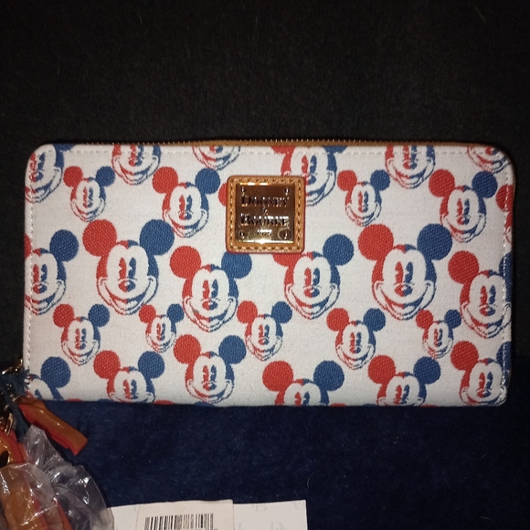 NWT Dooney & Bourke Mickey Mouse Americana Wallet - Picture 2 of 11